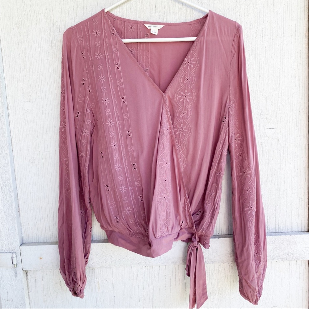 Aeropostale | long Sleeve Eyelet top